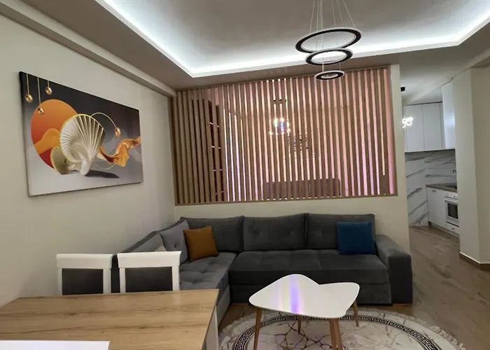 Condor Center Luxury 5 *